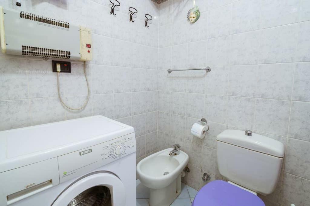 Ferienwohnung Garage, Piscina, Accesso A Mare E Pista Ciclabile Sanremo Exterior foto